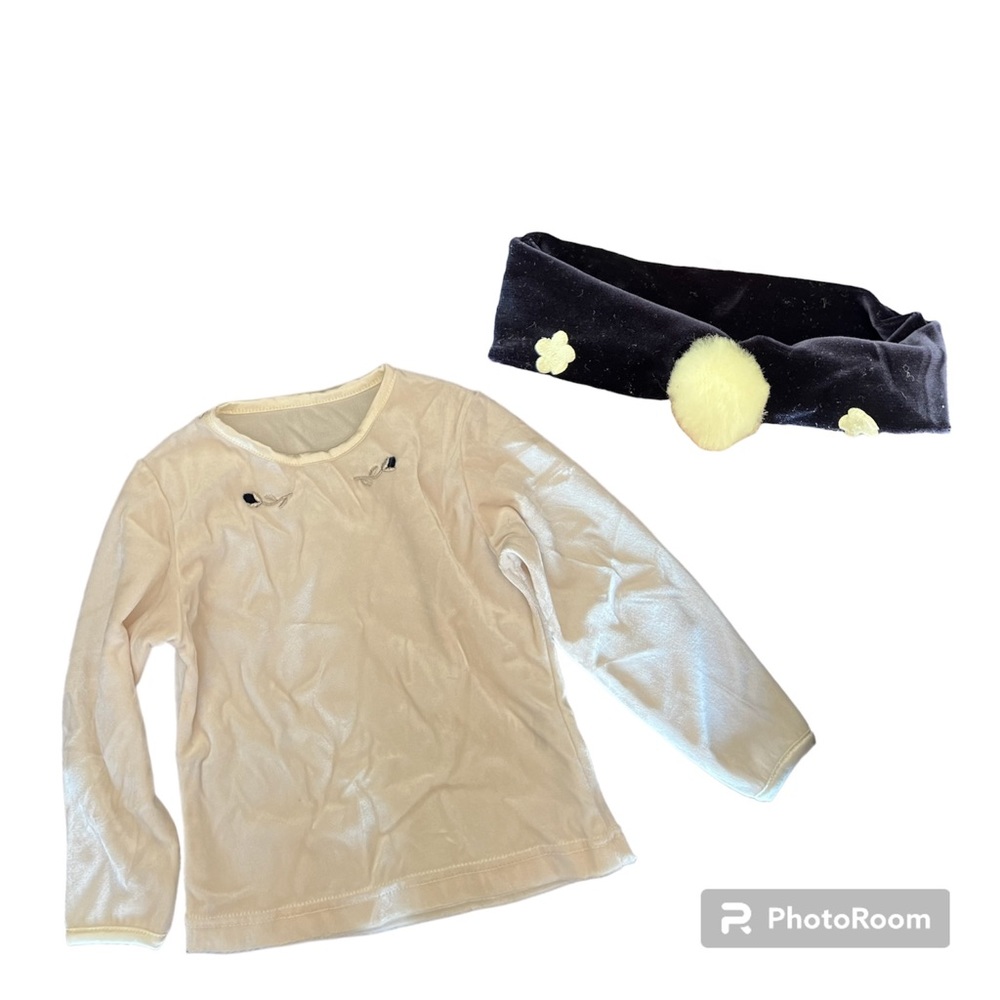 ⚪️GELATO: Girl size 4, cream velour long sleeve top w/floral accent & headband.
